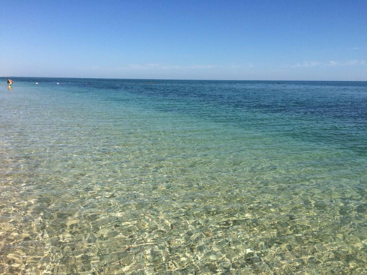 Beach Appartament マリーナ・ディ・モンテマルチアーノ エクステリア 写真